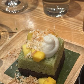 Saap - Mango sticky rice - Laotian Near Me - Cary, North Carolina Saap - Mango sticky rice - Laotian Near Me - Cary, North Carolina