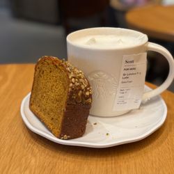 Starbucks - Pumpkin bread and latte