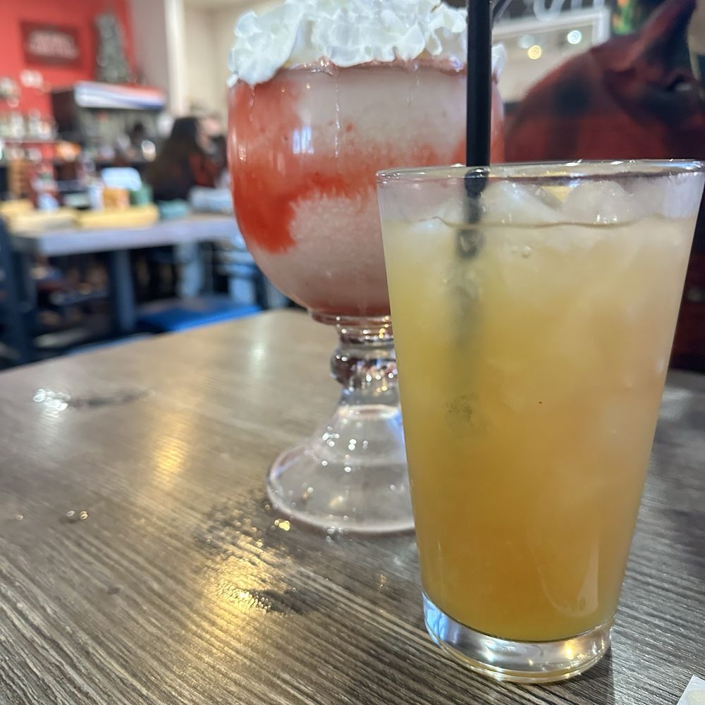 Mimosas Gourmet - Durango Dr - Tequila sunrise and lavacolada - Breakfast & Brunch Near Me - Las Vegas, Nevada Mimosas Gourmet - Durango Dr - Tequila sunrise and lavacolada - Breakfast & Brunch Near Me - Las Vegas, Nevada