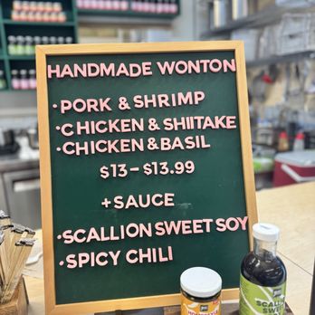 Yee Mama - Menu - Food Stands Near Me - Cincinnati, Ohio Yee Mama - Menu - Food Stands Near Me - Cincinnati, Ohio