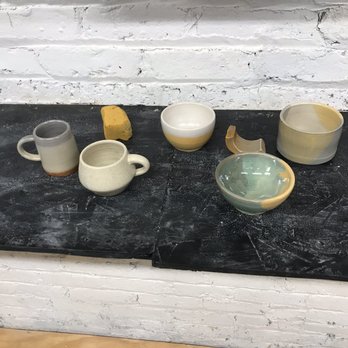 Penguin Foot Pottery - Art Classes Near Me - Chicago, Illinois