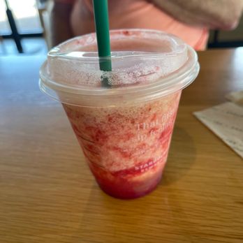Starbucks - Pineapple Strawberry Lemonade - Coffee & Tea Near Me - Cape Coral, Florida Starbucks - Pineapple Strawberry Lemonade - Coffee & Tea Near Me - Cape Coral, Florida