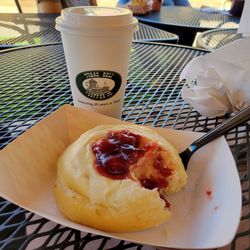 Tubac Deli & Coffee - Cheese Danish