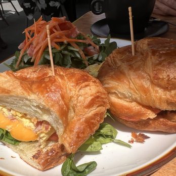 Bonaparte Bistro - Breakfast Sandwich - French Near Me - Hermosa Beach, California