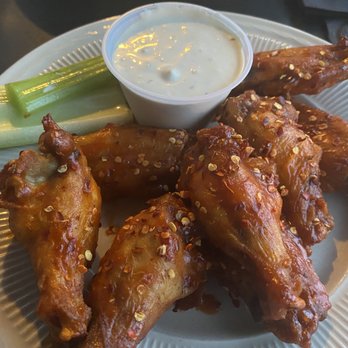 Widow's Tavern And Grille - Wings - New American Near Me - Stockertown, Pennsylvania Widow's Tavern And Grille - Wings - New American Near Me - Stockertown, Pennsylvania