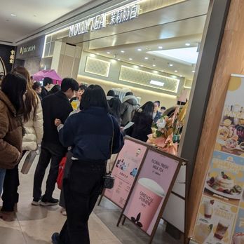 Molly Tea - Store front - Bubble Tea Near Me - North York, Ontario
