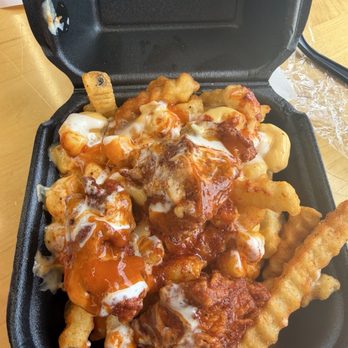 Dave's Hot Chicken - Chicken Shop Near Me - Cherry Hill, New Jersey