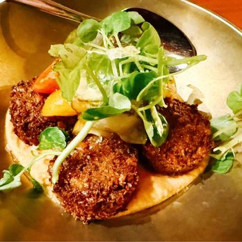 Ziryab Fusion Tapas Bar - falafel - Tapas/Small Plates Near Me - Barcelona, B