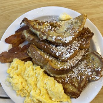 The Serving Spoon - Jessica (4) French Toast, (2) Eggs, and Ham, Bacon or Sausage - Breakfast & Brunch Near Me - Inglewood, California The Serving Spoon - Jessica (4) French Toast, (2) Eggs, and Ham, Bacon or Sausage - Breakfast & Brunch Near Me - Inglewood, California