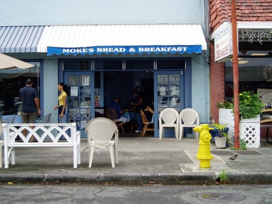 Moke's Bread & Breakfast by null