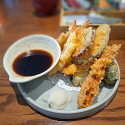 Wa Sushi & Izakaya - Alhambra - Mixed tempura