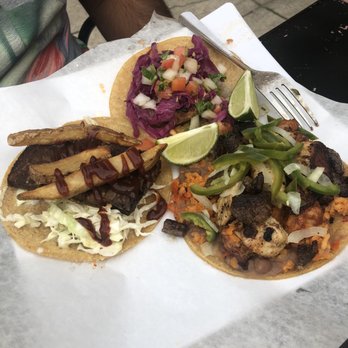 Tatas Tacos - Tacos Near Me - Chicago, Illinois