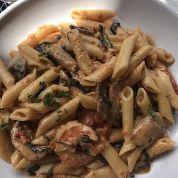 Amicci's - Penne La Rosa - Italian Near Me - Baltimore, Maryland