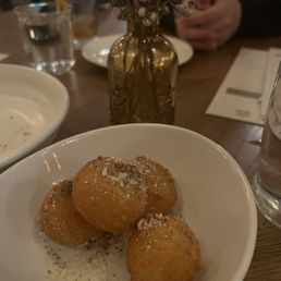 Cacio E Pepe Arancini