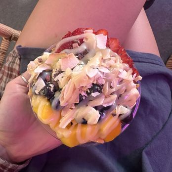 Pure Superfood - Açaí bowl with condensed coconut milk - Acai Bowls Near Me - Santa Rosa, California