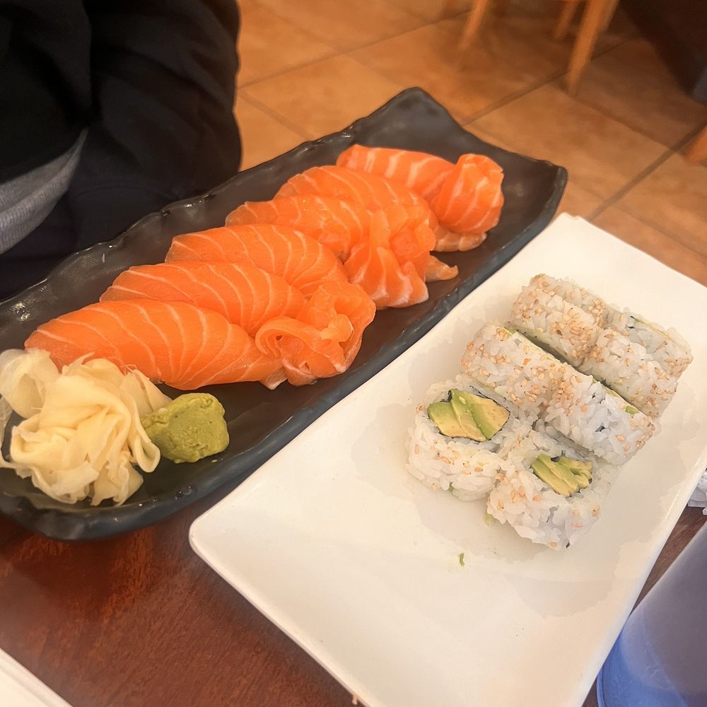 bigtuna Japanese Restaurant - Avocado roll and salmon roll - Sushi Bars Near Me - Lancaster, California bigtuna Japanese Restaurant - Avocado roll and salmon roll - Sushi Bars Near Me - Lancaster, California