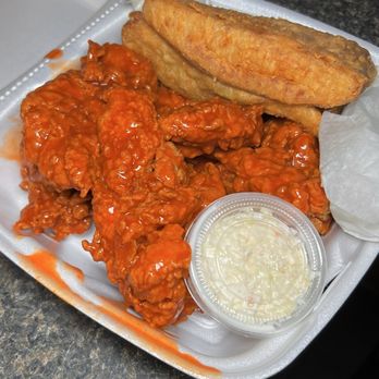 Duguays Chicken & Seafood - Tenders - Seafood Near Me - Gardner, Massachusetts