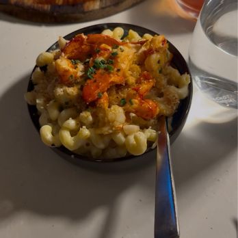 EDGE Restaurant and Bar - Lobster mac - Steakhouses Near Me - Denver, Colorado EDGE Restaurant and Bar - Lobster mac - Steakhouses Near Me - Denver, Colorado