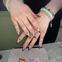 Trendy Nail Spa