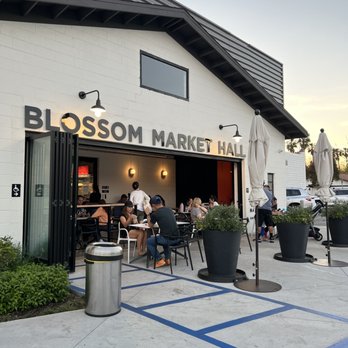 La Olla - 4/21/23 Exterior, entrance - Tacos Near Me - San Gabriel, California