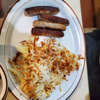 Leo's Coney Island - Hashbrowns and sausage - American Near Me - Woodhaven, Michigan