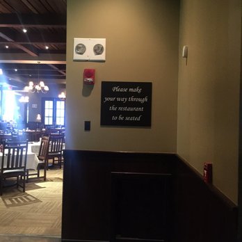 Stoney River - Entrance from the mall side. You have to walk through the restaurant to see the host to be seated. - Steakhouses Near Me - Annapolis, Maryland
