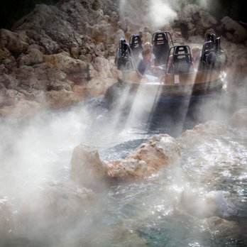 Grizzly River Run - Amusement Parks Near Me - Anaheim, California Grizzly River Run - Amusement Parks Near Me - Anaheim, California