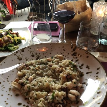 Vetusta Insigna - Seafood risotto - Wine Bars Near Me - Milan, Michigan
