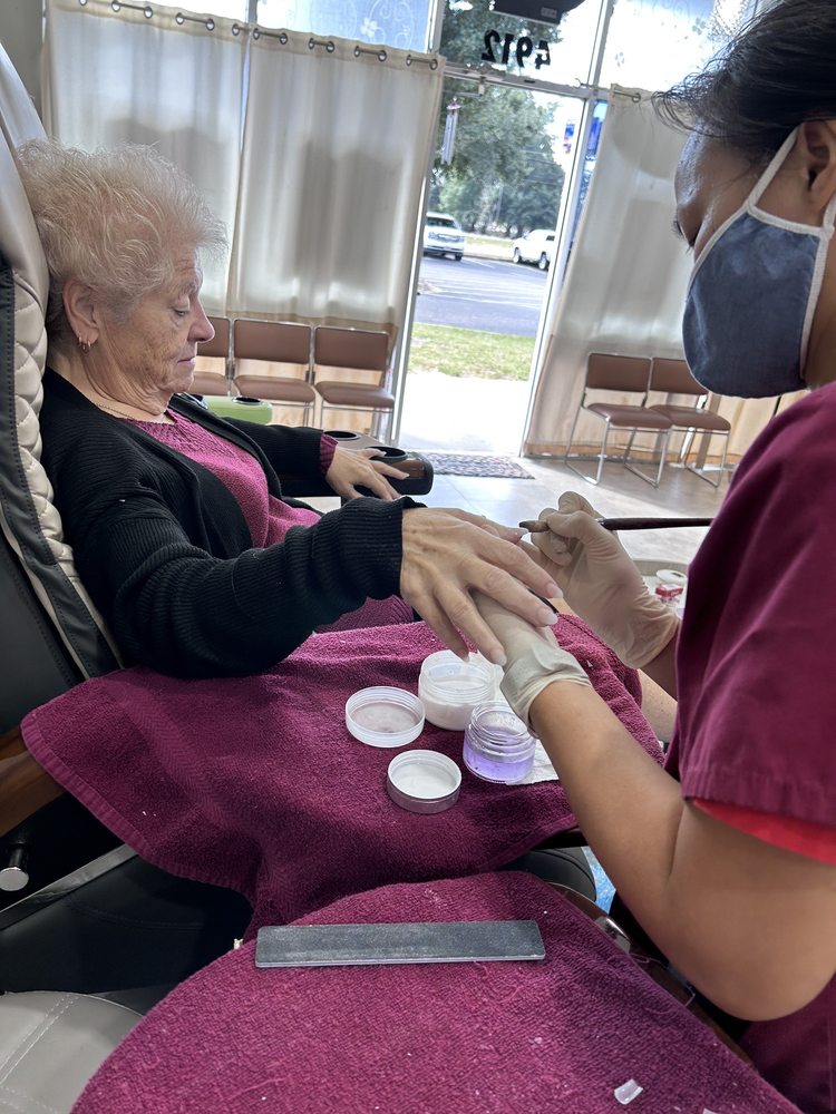 CHI NAILS Updated September 2024 31 Photos & 32 Reviews 4912 Hwy