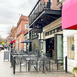 Trinity Irish Pub