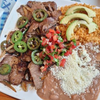 La Cabana de Raya - Steak & onion platter - Mexican Near Me - Astoria, Oregon