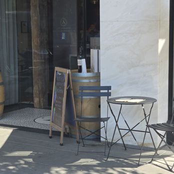 Acumen Wine Gallery - Wine Tasting Room Near Me - Napa, California Acumen Wine Gallery - Wine Tasting Room Near Me - Napa, California