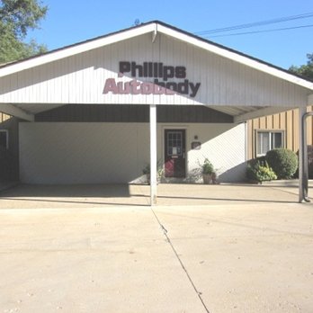 Phillips Autobody - Body Shops Near Me - Peoria Heights, Illinois Phillips Autobody - Body Shops Near Me - Peoria Heights, Illinois
