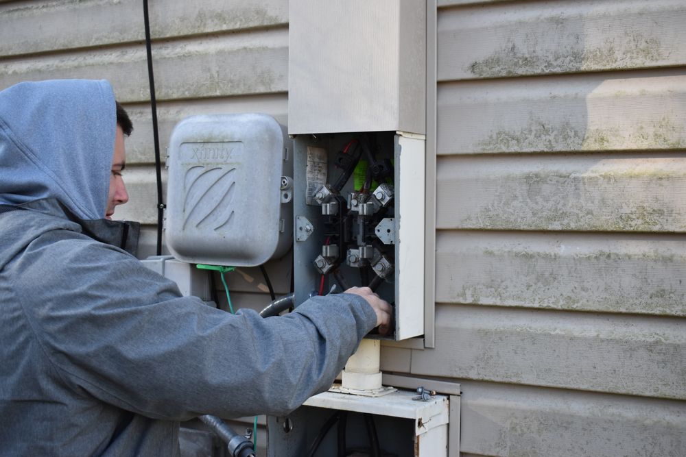 Slide of One Service Pros