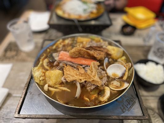 Tawian Hotpot by null