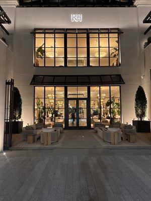 RH Rooftop Restaurant at RH Raleigh by null