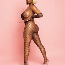 Gold & Silver Club - Hottest girls in the city pull up now