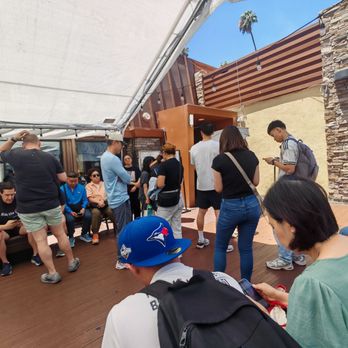 BCD Tofu House - Waiting for table area with shade - Korean Near Me - Los Angeles, California