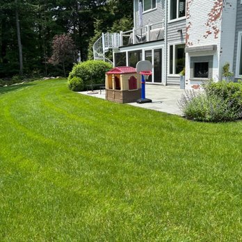 Teed & Brown - Lawn Services Near Me - Norwalk, Connecticut