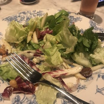 The Commoner - Salad with amazing blue cheese crumbles - New American Near Me - Pittsburgh, Pennsylvania