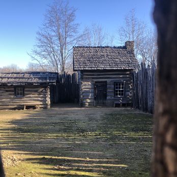 Apple River Fort - Landmarks & Historical Buildings Near Me - Elizabeth, Illinois Apple River Fort - Landmarks & Historical Buildings Near Me - Elizabeth, Illinois