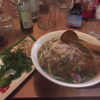 Pho - Steak pho - Vietnamese Near Me - London, XGL