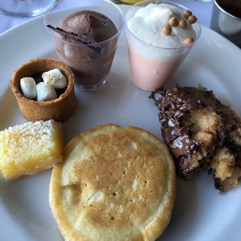 Tom Ham's Lighthouse - MMmmmm desserts! - Breakfast & Brunch Near Me - San Diego, California Tom Ham's Lighthouse - MMmmmm desserts! - Breakfast & Brunch Near Me - San Diego, California