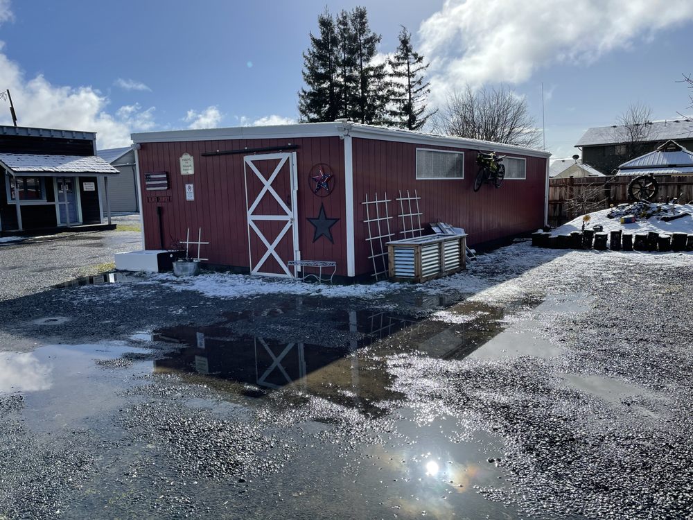 THE PHILOMATH EMPORIUM Updated August 2024 1120 Main St, Philomath