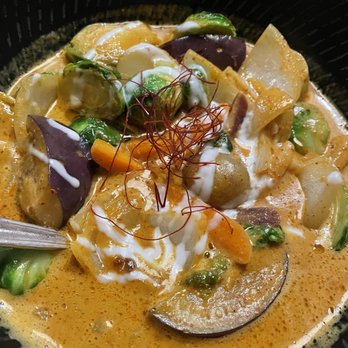 Wayla - Yellow curry with vegetables - Thai Near Me - New York, New York Wayla - Yellow curry with vegetables - Thai Near Me - New York, New York