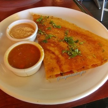 Flying Idlis - Magic dosa split - Indian Near Me - Houston, Texas