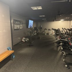 Monty Ballard YMCA at Cinco Ranch - Cycling room