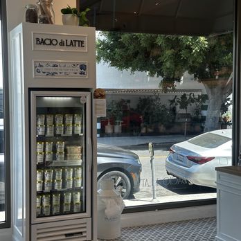 Bacio di Latte - Gelato to go - Gelato Near Me - Los Angeles, California Bacio di Latte - Gelato to go - Gelato Near Me - Los Angeles, California