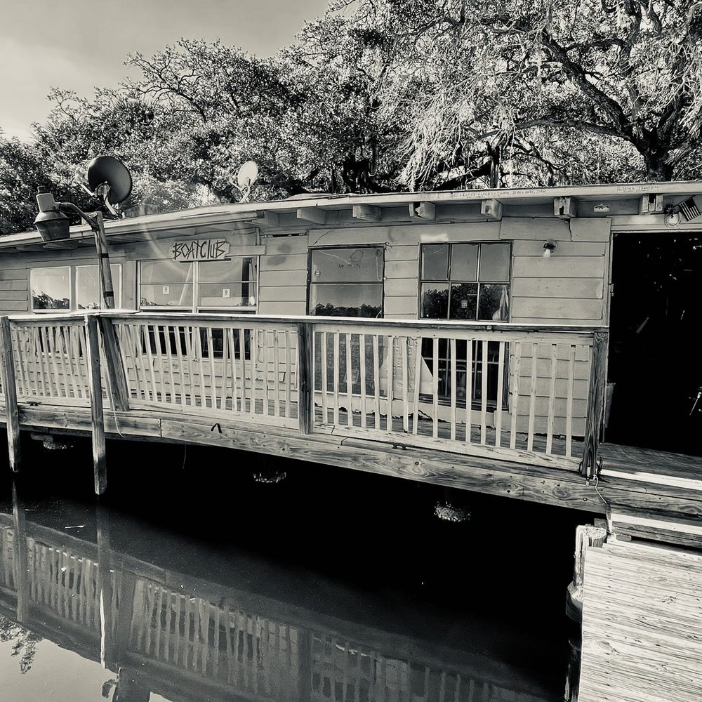 10482 natural bridge rd