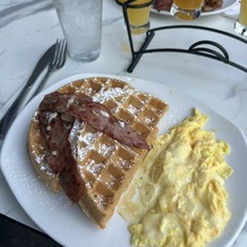Silver Diner - Diners Near Me - Gaithersburg, Maryland Silver Diner - Diners Near Me - Gaithersburg, Maryland